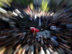 ‘Allahın laneti bölücüler üstüne olsun'